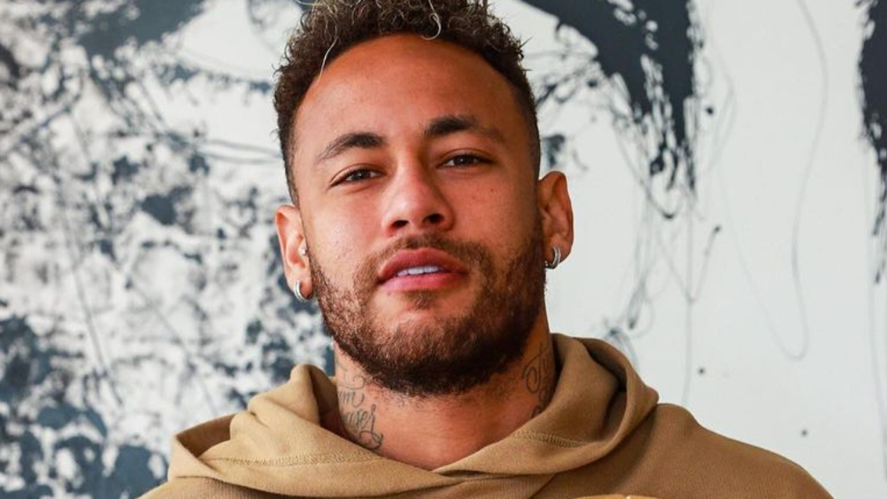 Neymar Jr. estaria vivendo novo affair com influencer de 19 anos, aponta colunista