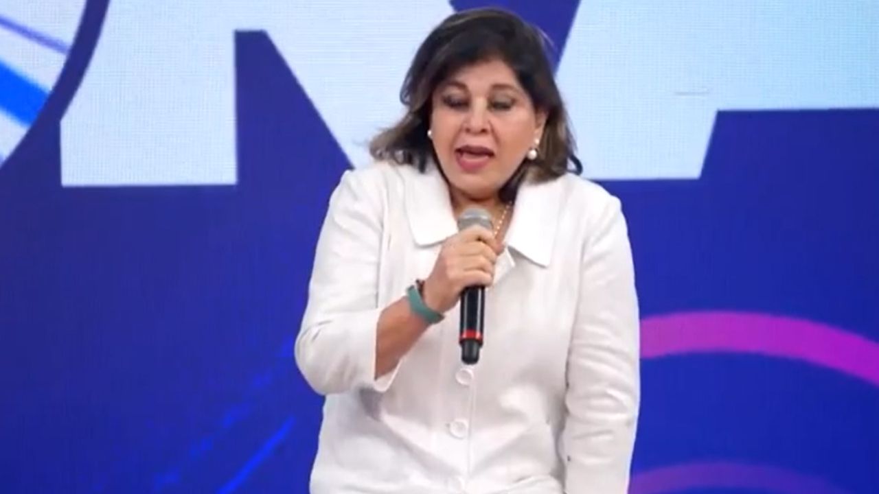 Roberta Miranda tem crise de choro antes de se apresentar no Altas Horas: “É muito angustiante”