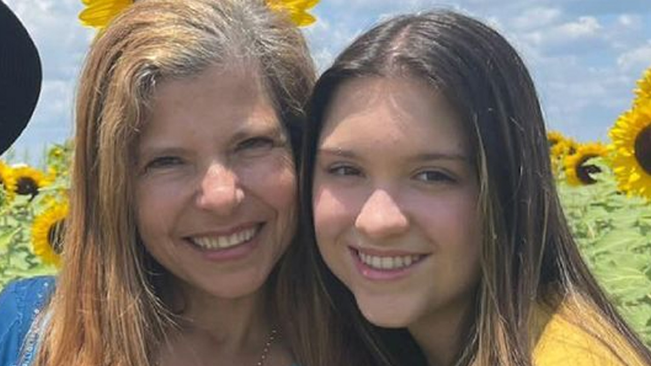 Filha de Gugu Liberato, Sofia Liberato recebe a bênção da mãe para namoro aos 17 anos: “Lindo casal”