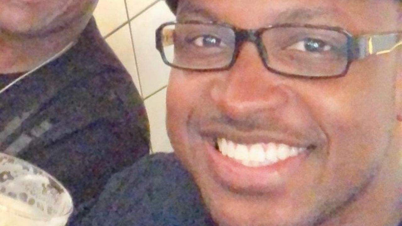 Thiaguinho celebra aniversário do pai e enaltece sua dedicação: “Referência de homem”
