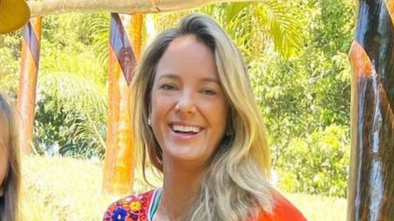 Ticiane Pinheiro surge ao lado da família e atitude da caçula rouba a cena: “Uma figura!”