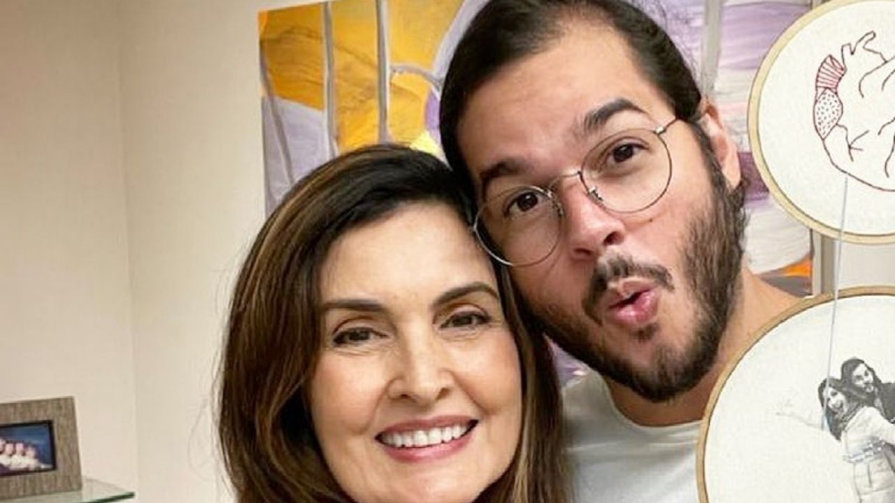 Túlio Gadêlha recebe presente feito em casa por Fátima Bernardes e agradece: “Arte com delicadeza”