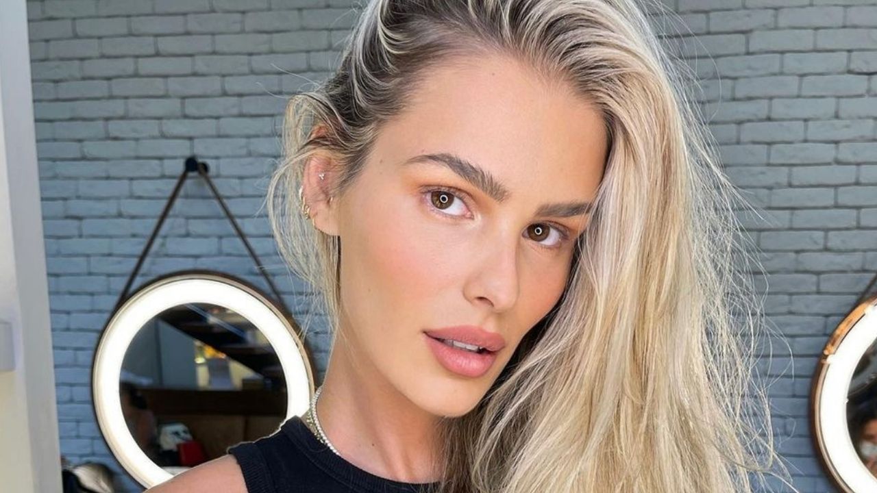 Yasmin Brunet critica o machismo e mulheres que incentivam a rivalidade feminina: “Até quando?”