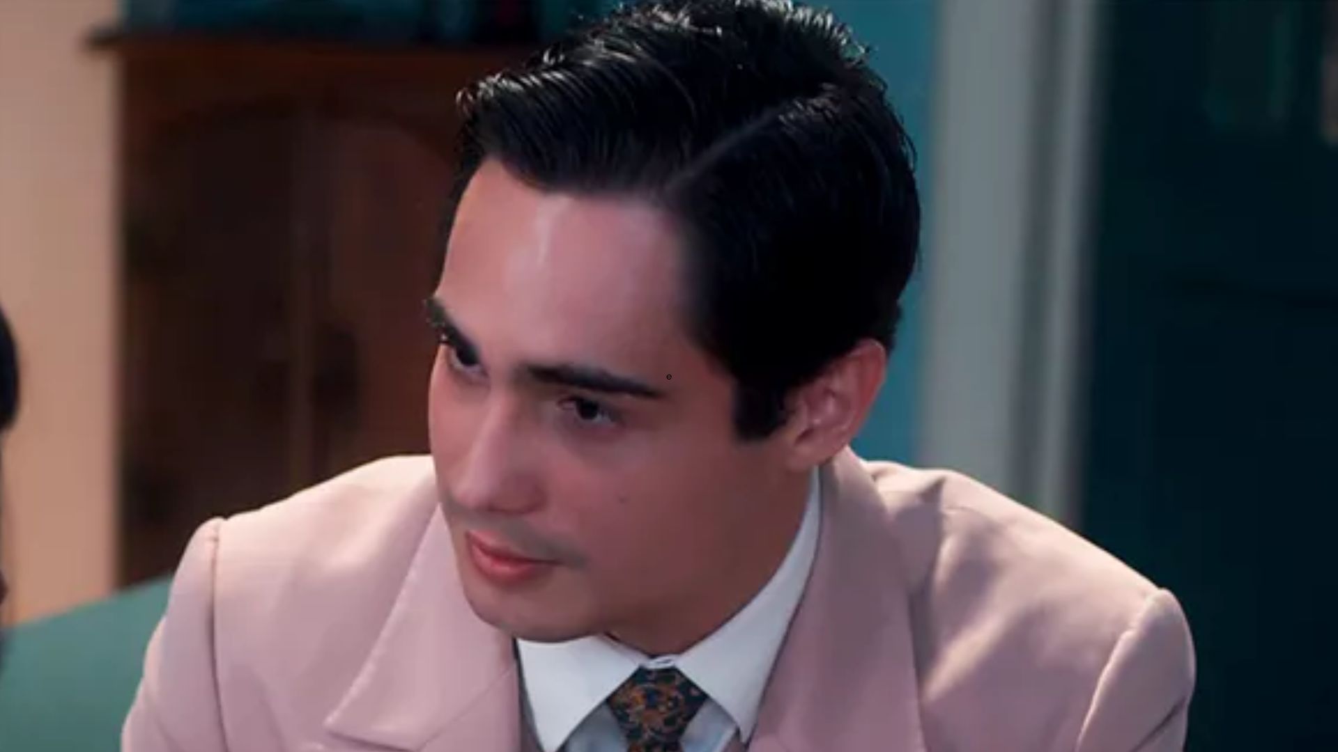 Além da Ilusão: Joaquim se envolve com mulher casada para despistar Isadora; saiba quem