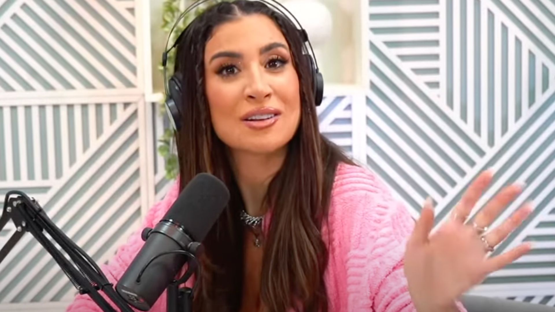 Bianca Andrade confessa sexo a três com casal famoso e revela nomes: “A gente nhanhou”
