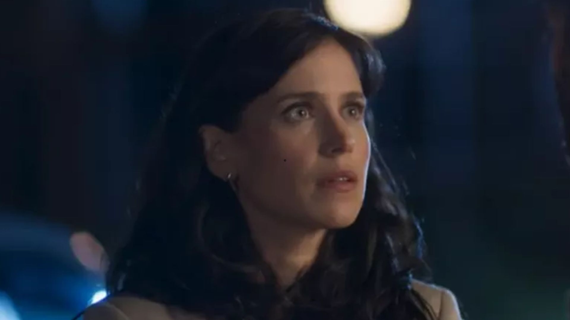 Cara e Coragem: Regina se encontra com comparsa envolvido na morte de Clarice: “Hora de sumir!”
