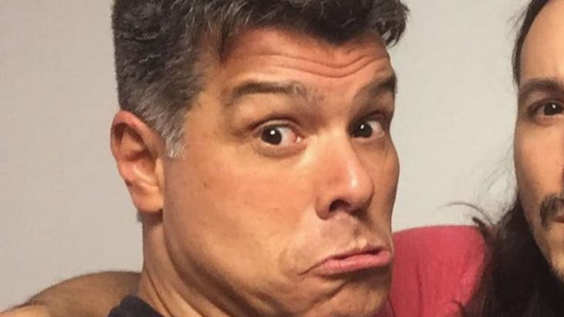 Filho de Maurício Mattar e Elba Ramalho aparece em foto rara com o pai: “Gato”
