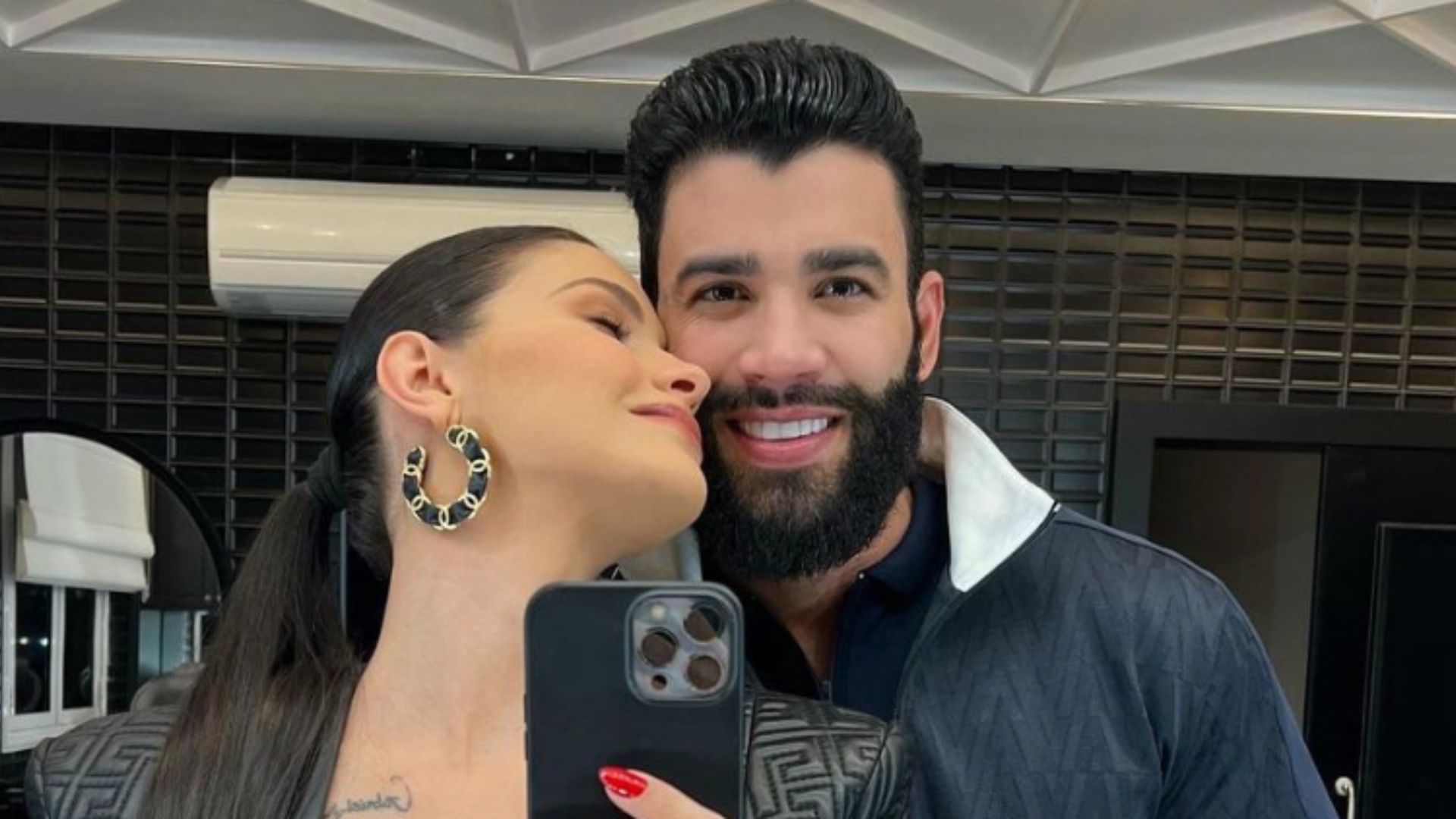 Após Dia dos Namorados separado, Gusttavo Lima manda recado picante para Suita: “Hoje tem”