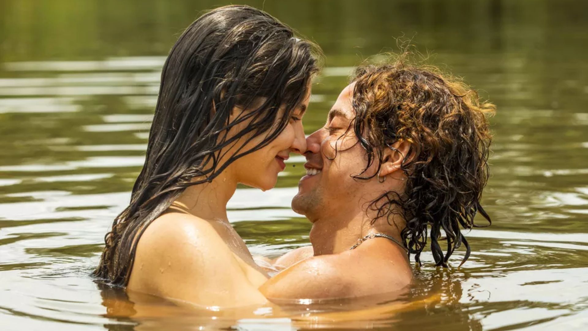 Pantanal: Juma perde virgindade com Jove em grande estilo e faz exigência: “Sempre”