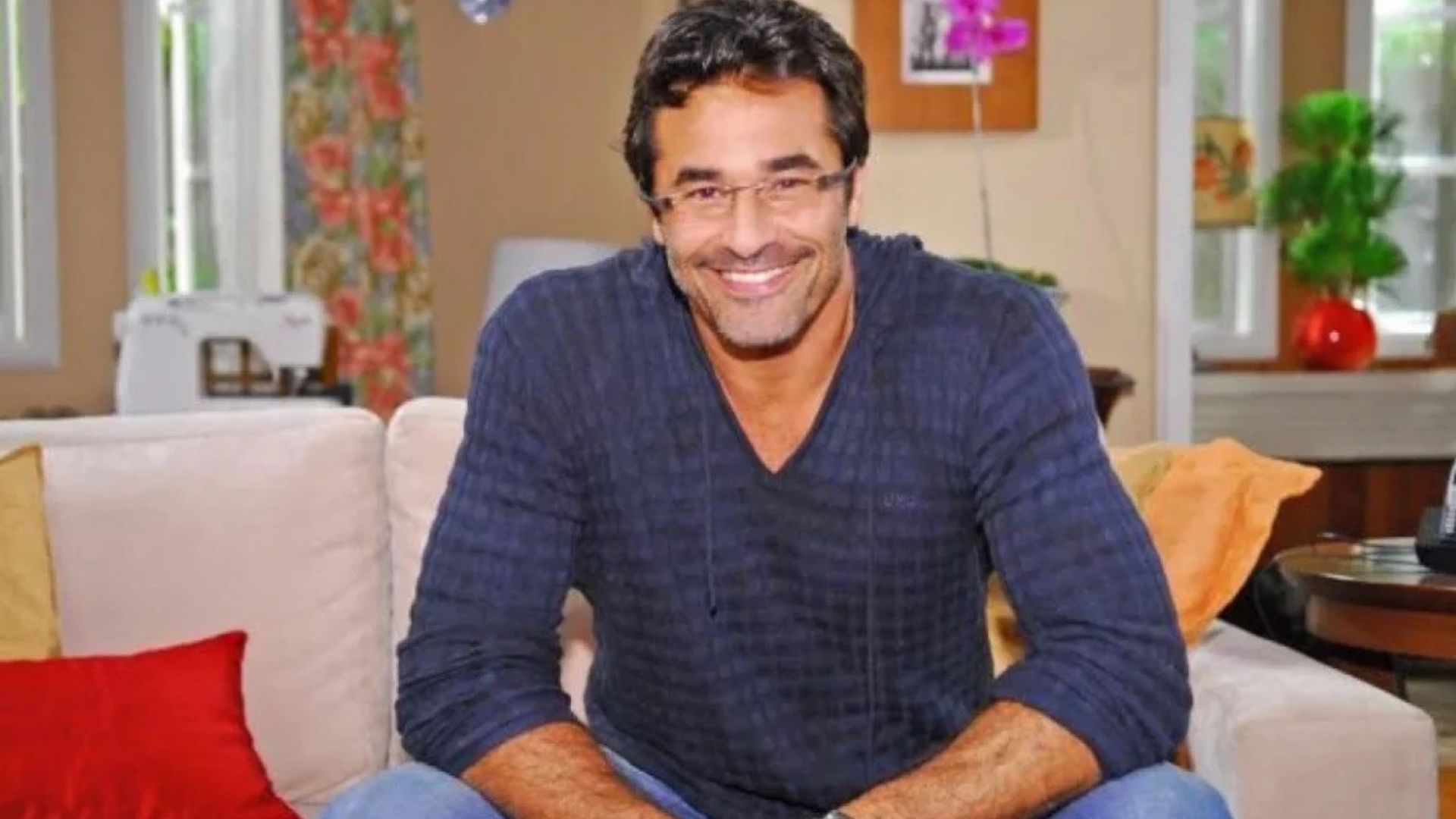 Luciano Szafir sente mal-estar e é internado às pressas após receber alta de cirurgia