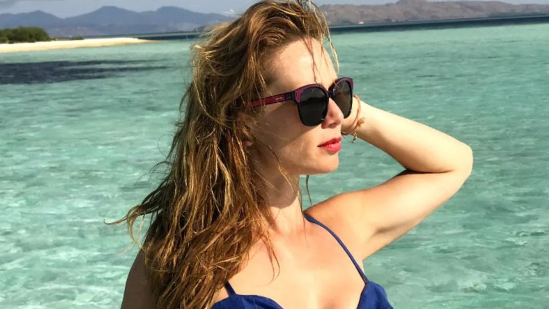 Mariana Ximenes exibe corpo sequinho em clique raro de biquíni: “Espetáculo”