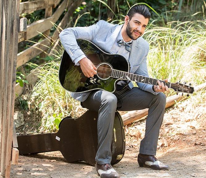 Gusttavo Lima grava clipe para nova música da novela da seis, Êta Mundo Bom!