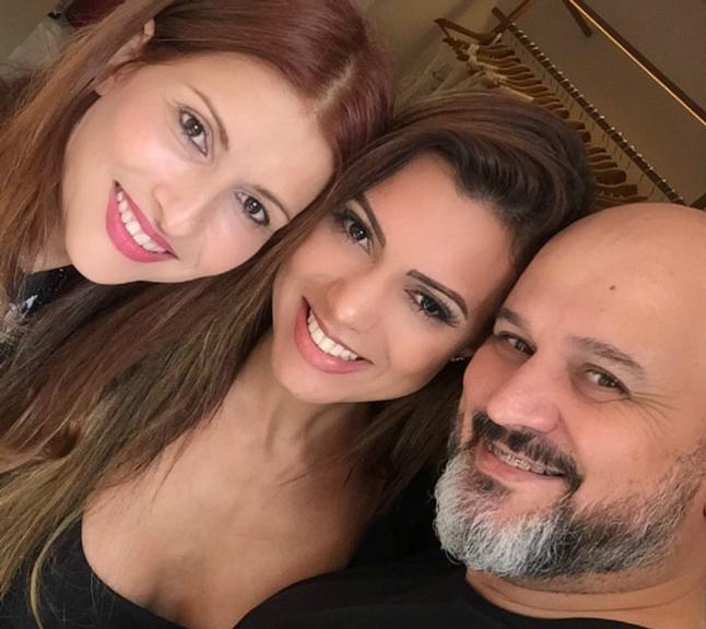 Vina Calmon, da Banda Cheiro de Amor, revela figurino que usará durante a folia baiana