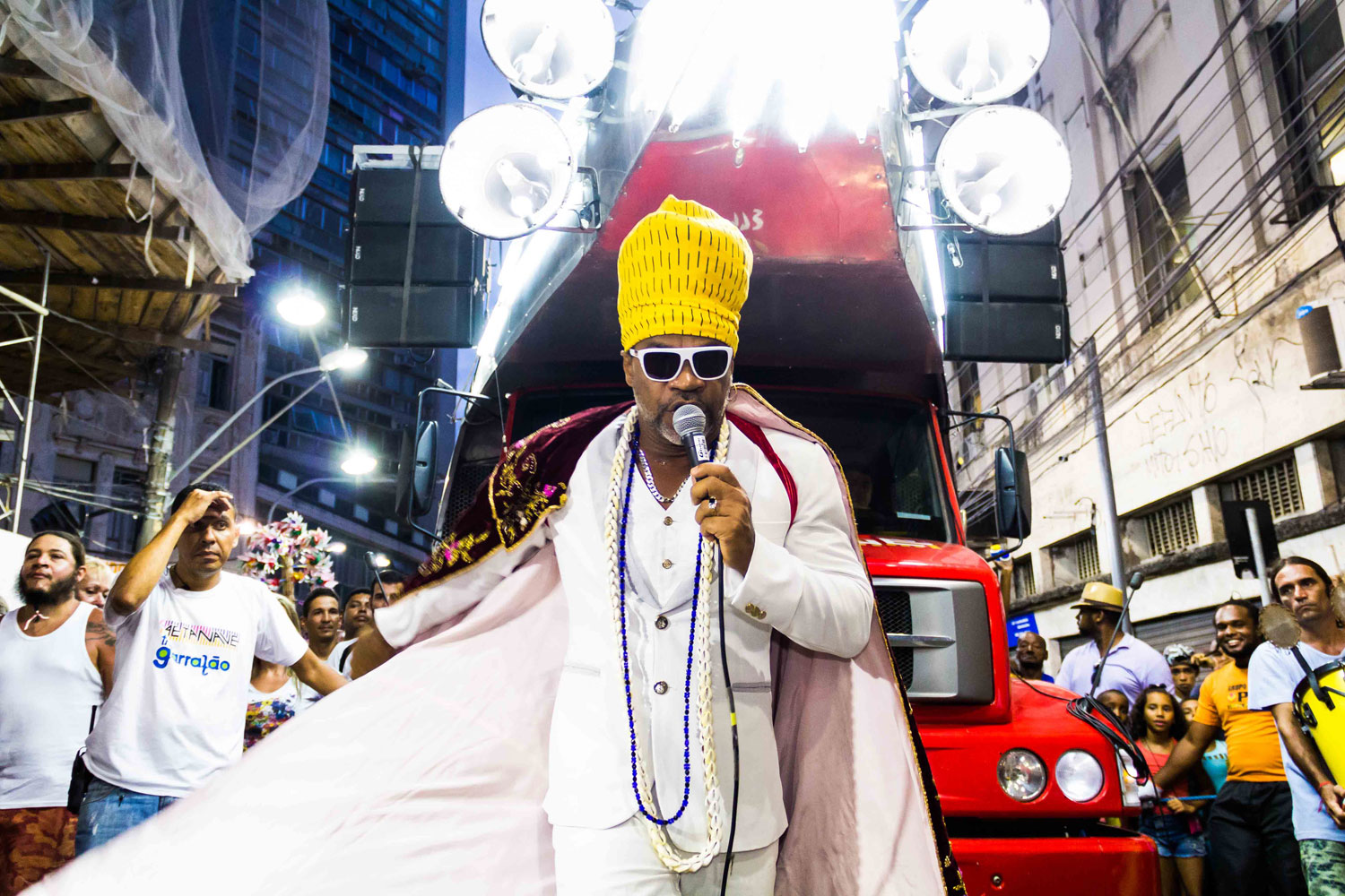 Carlinhos Brown abre o Carnaval 2016 em Salvador
