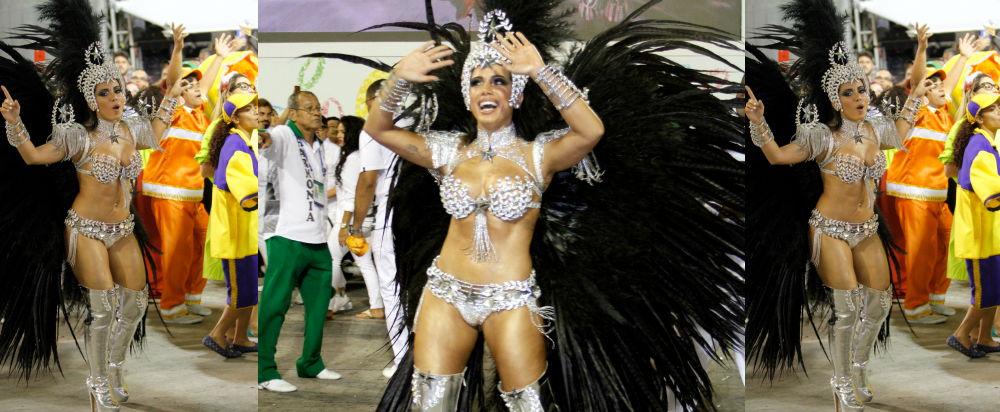 Anitta estreia na Sapucaí