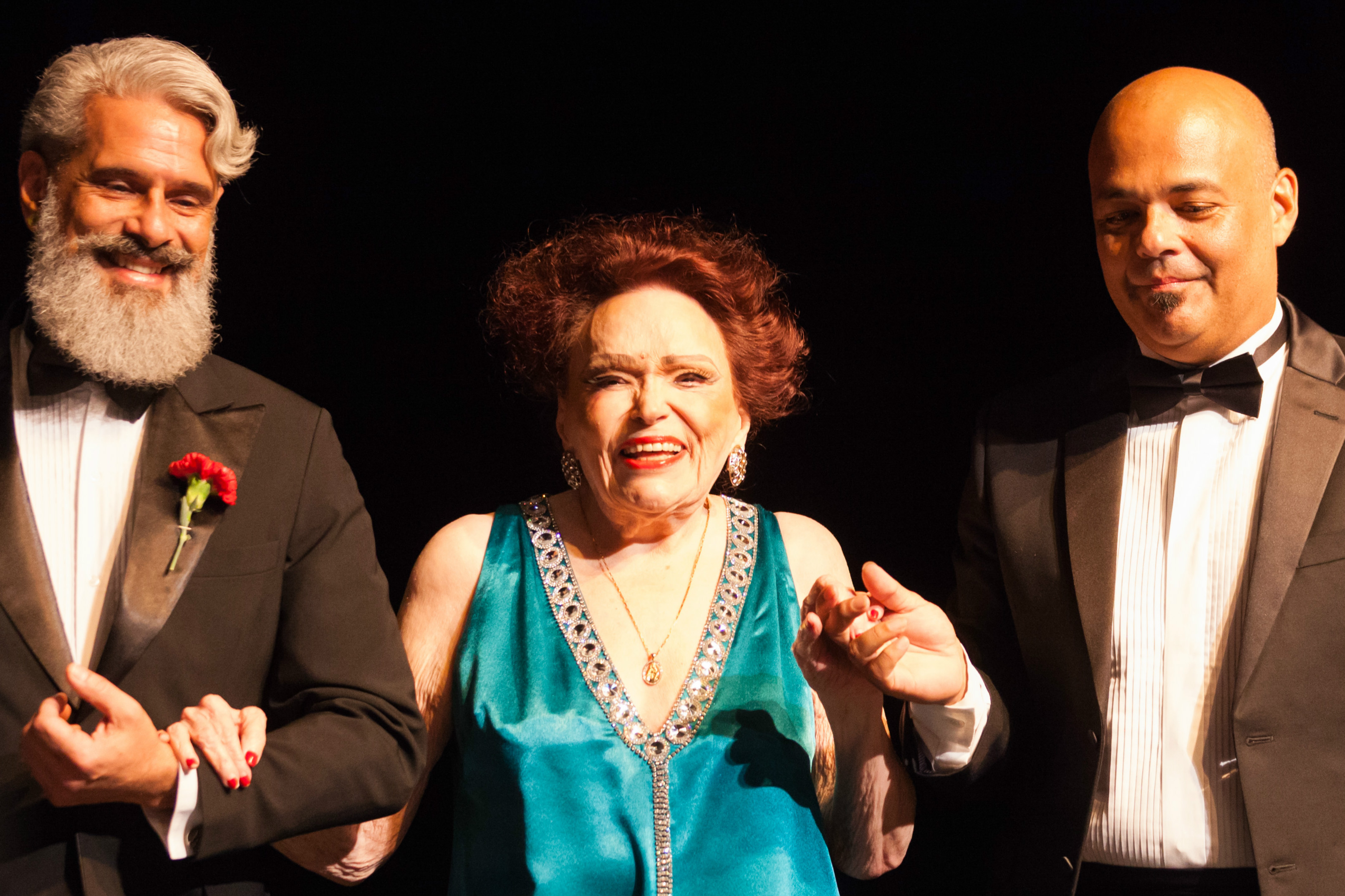 Bibi Ferreira comemora 75 anos de carreia com show em São Paulo