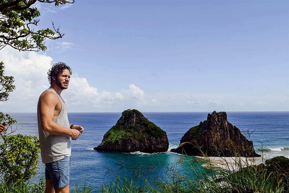 Dalton Rangel visita Fernando de Noronha pela primeira vez
