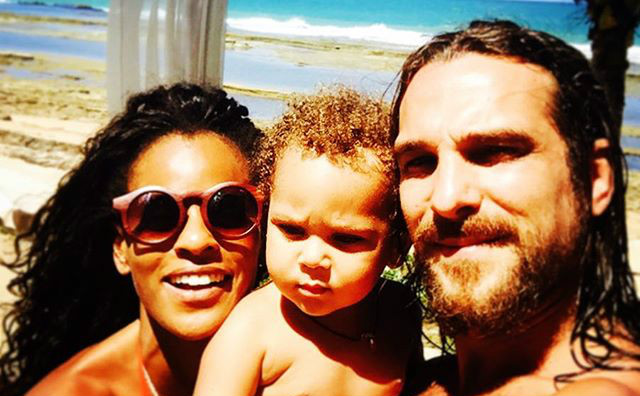 Igor Rickli curte descanso com a família em Pernambuco