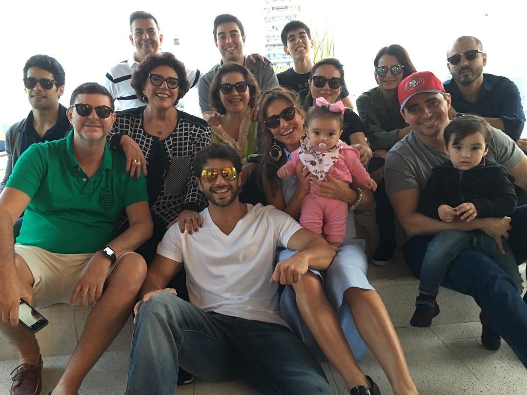 Sabrina Sato e Duda Nagle passam dia das mães em família