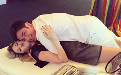 Dani Calabresa celebra seis anos de casamento com Marcelo Adnet