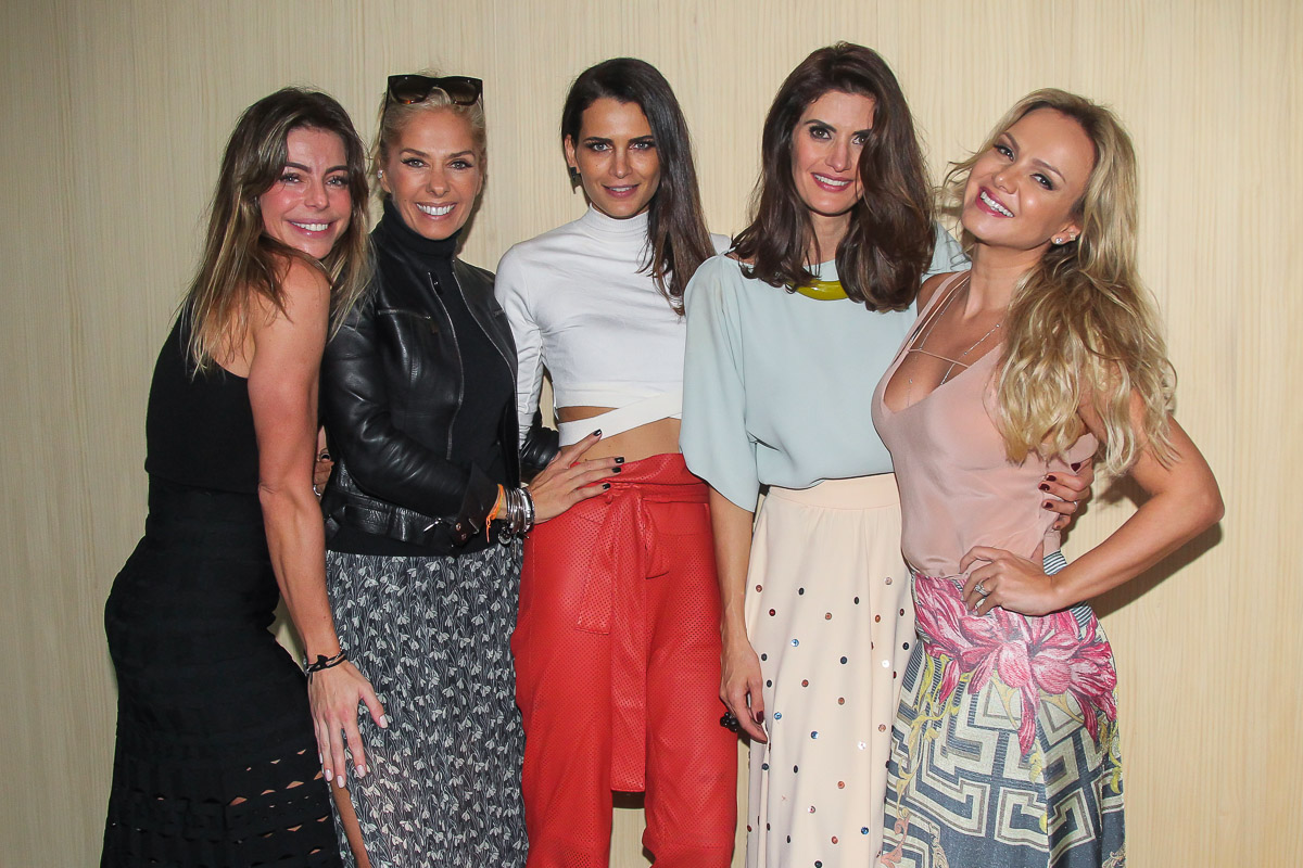 Isabella Fiorentino e Fernanda Motta comemoram aniversário com amigas famosas