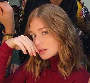 É miragem? Peruca? Não! Marina Ruy Barbosa passou a tesoura no cabelo