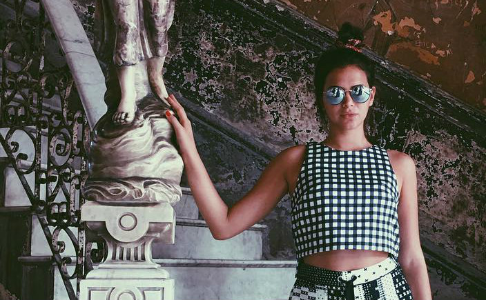Bruna Marquezine curte viagem a Cuba