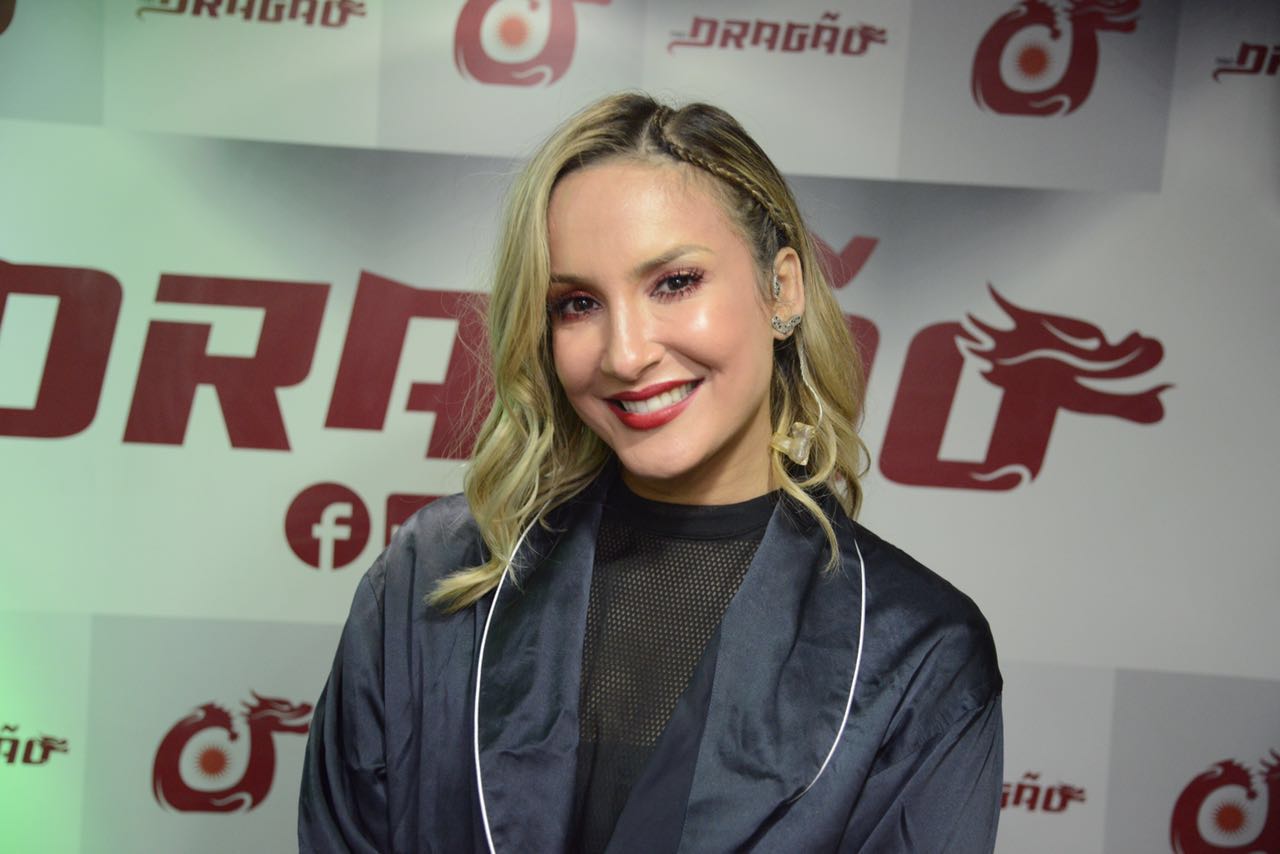 Claudia Leitte agita segunda noite do Fortal 2016