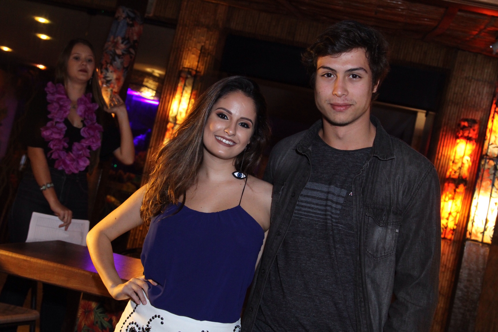 Francisco Vitti comemora 19 anos com festão e juntinho de Amanda de Godoi
