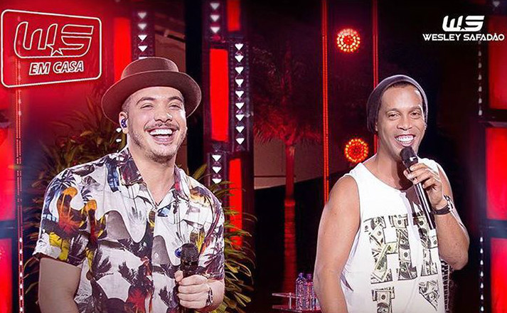 Wesley Safadão lança videoclipe com Ronaldinho Gaúcho