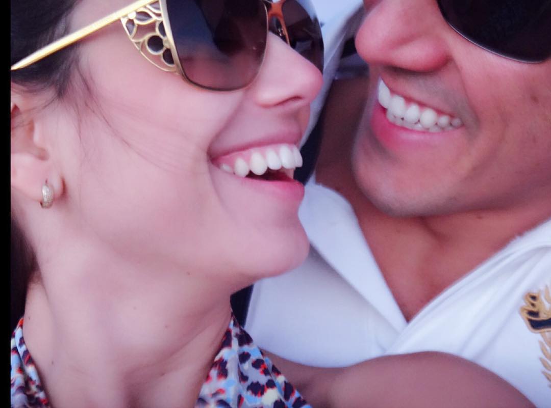 Paula Fernandes posta foto com o namorado: “Cada vez melhor”