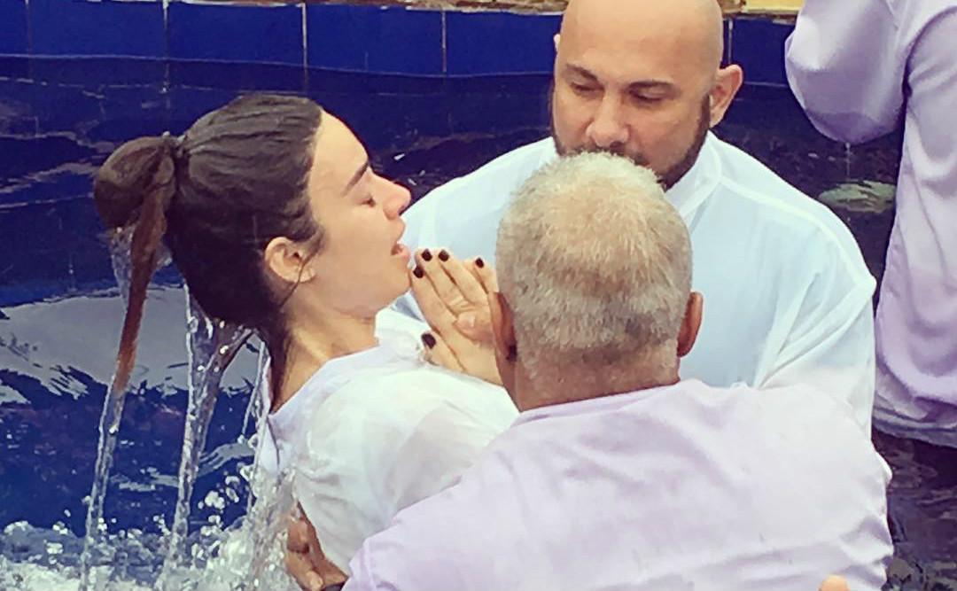 Thaila Ayala confirma batismo: “Tive a chance de reforçar minha fé”