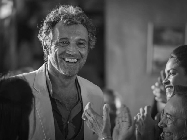 Domingos Montagner: famosos prestam homenagens nas redes sociais