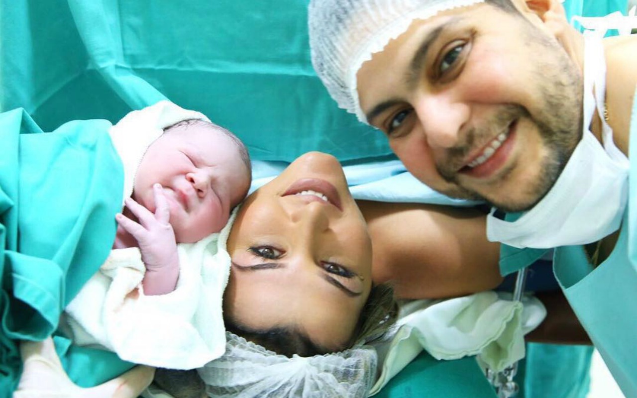 Jorge, da dupla com Mateus, aparece em foto fofa com a mulher e o filho, Davi