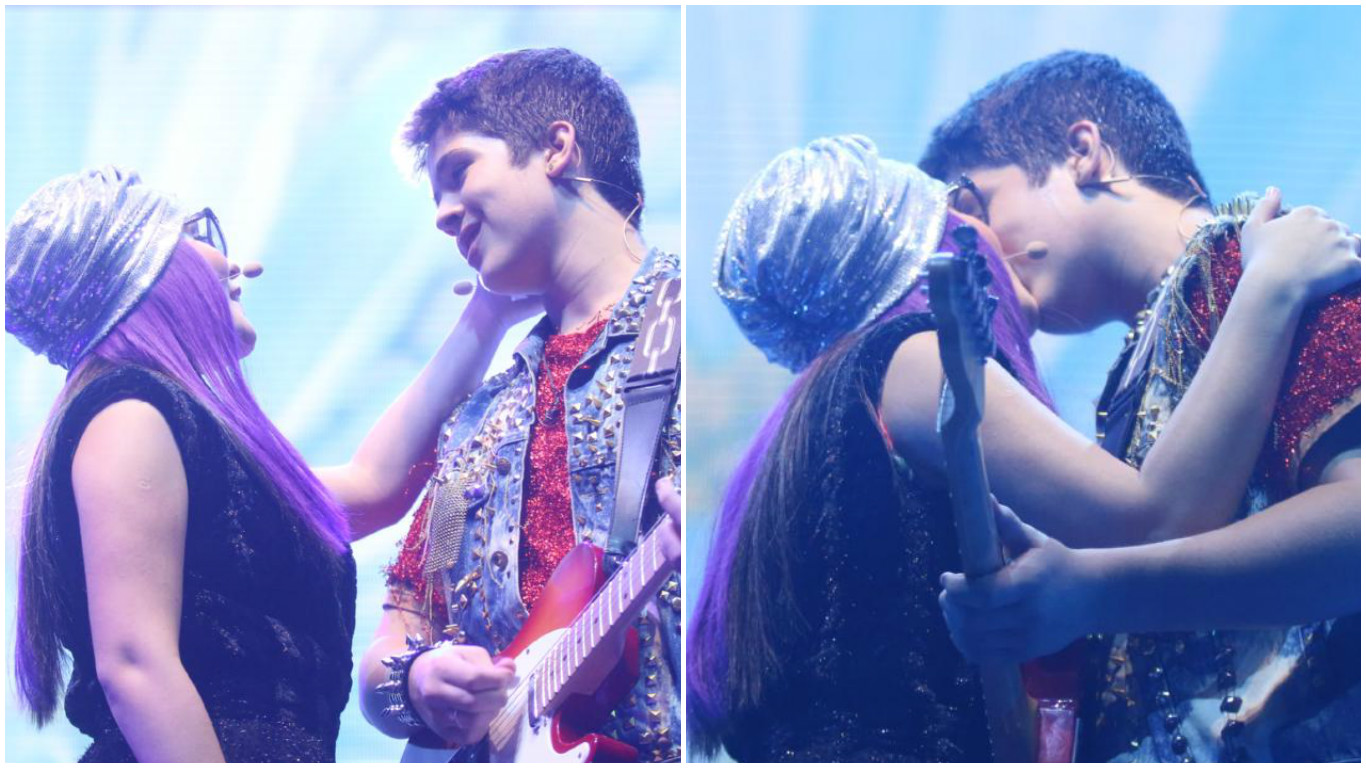 Larissa Manoela e João Guilherme Ávila se beijam no show de Cúmplices de Um Resgate