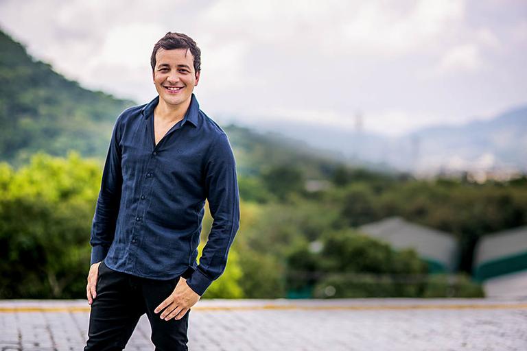 Aos 40 anos, Rafael Cortez brinca: “A única coisa que sinto falta é do vigor”