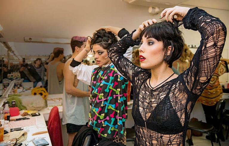 Conheça os bastidores do musical RENT
