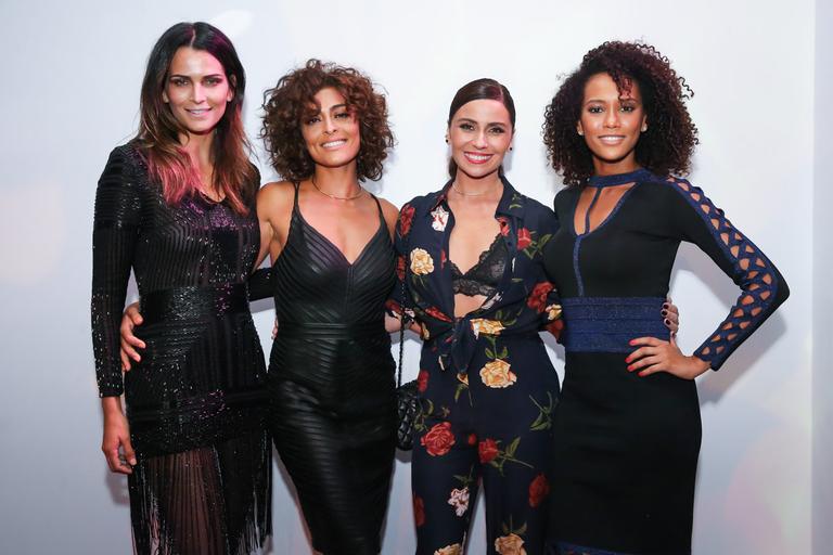Divas! Taís Araújo, Juliana Paes e Giovanna Antonelli assistem desfile