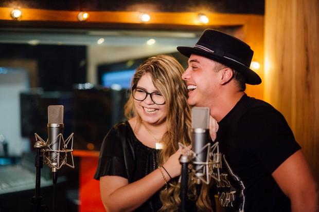 Wesley Safadão e Marília Mendonça lançam o dueto ‘Ninguém é de Ferro’