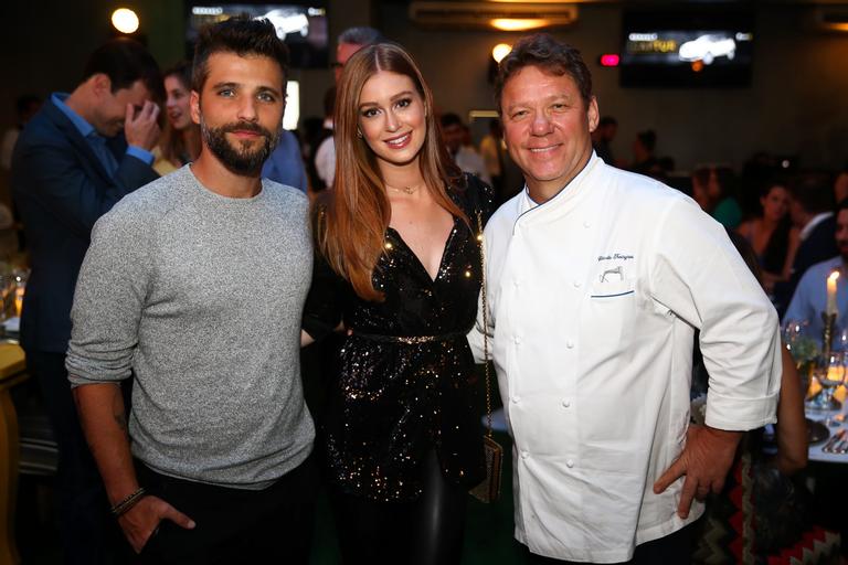 Bruno Gagliasso e Marina Ruy Barbosa participam de jantar elaborado por Claude Troisgros