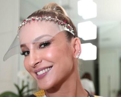Aprenda o make de Carnaval de Claudia Leitte