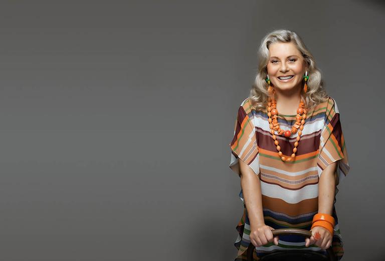 Solteira aos 65 anos, Vera Fischer dispara: “Nunca precisei de homem para me sustentar”