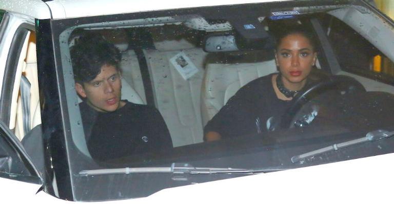 Anitta sai acompanhada de festa com Rudy Mancuso, amigo de Justin Bieber