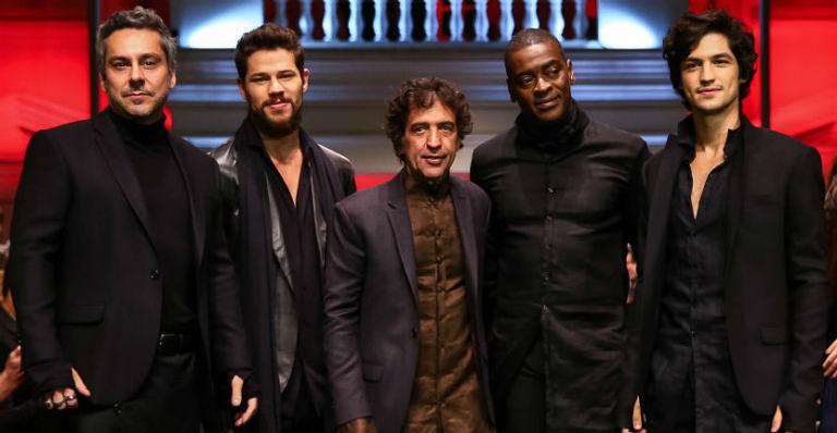Alexandre Nero, José Loreto, Seu Jorge e Gabriel Leone esbanjam estilo durante desfile