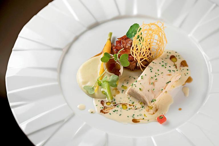 Sabor apurado e requinte do Frango com Champagne do Restaurante Eleven