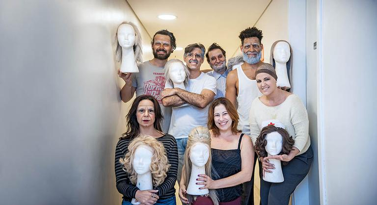 Seguindo em frente: Confira os bastidores do musical Forever Young