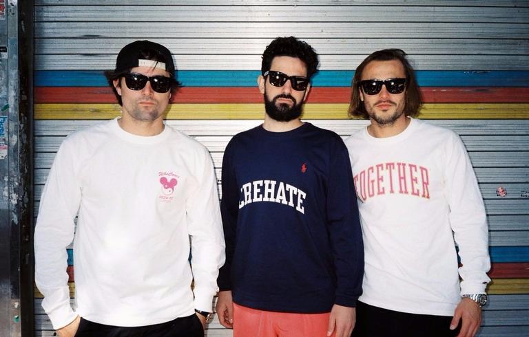 O trio de DJs espanhóis Yall quer vir ao Brasil em breve