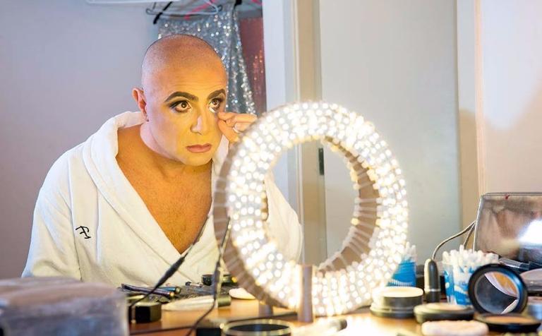 Fause Haten se consagra ator com o musical Lili Marlene