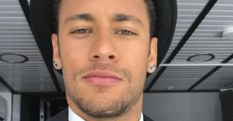 Neymar Jr. conquista 30 milhões de seguidores no Twitter