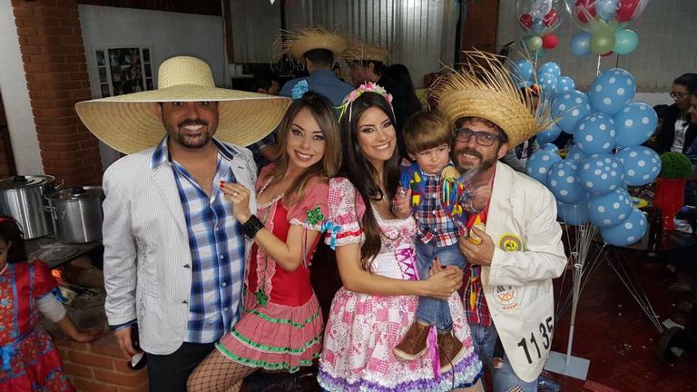 Hudson, dupla de Edson, comemora aniversário do filho mais velho